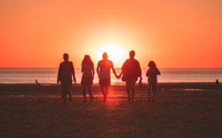 life-insurance-family-beach